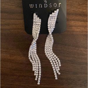 Windsor earrings
